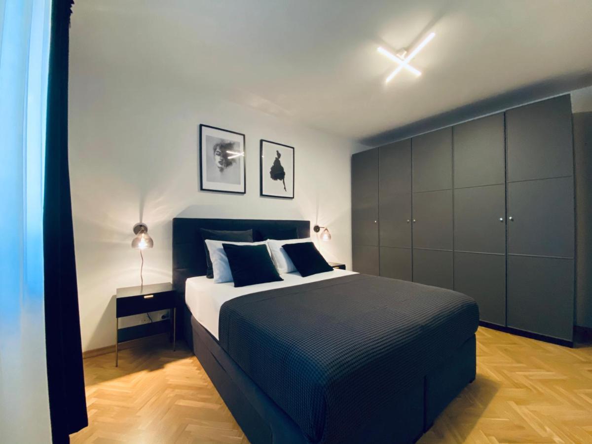 Cirjak Apartments ビオグラード・ナ・モル エクステリア 写真