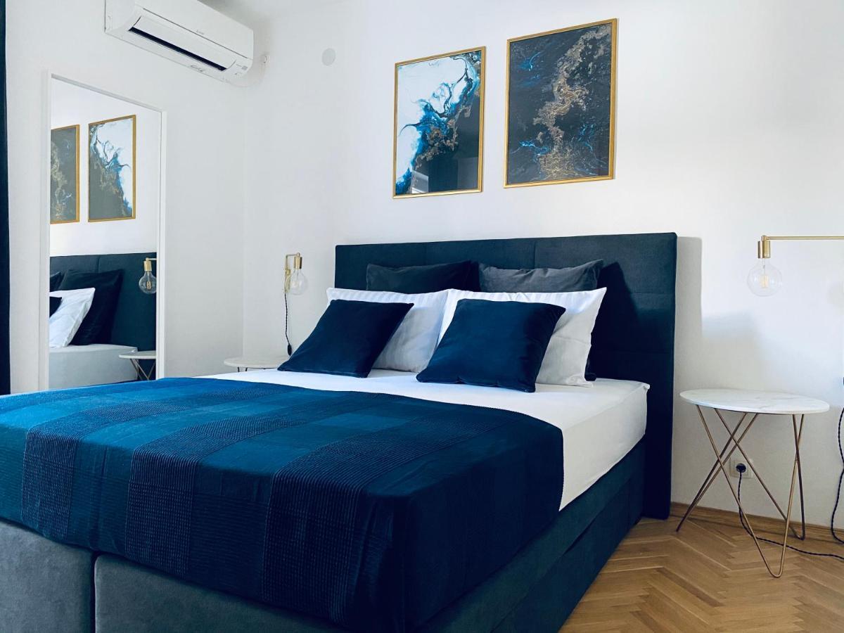 Cirjak Apartments ビオグラード・ナ・モル エクステリア 写真